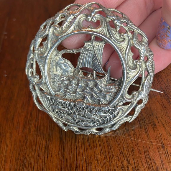 Norskt Monster Vintage Fisherman Silver Brooch - Picture 3 of 16